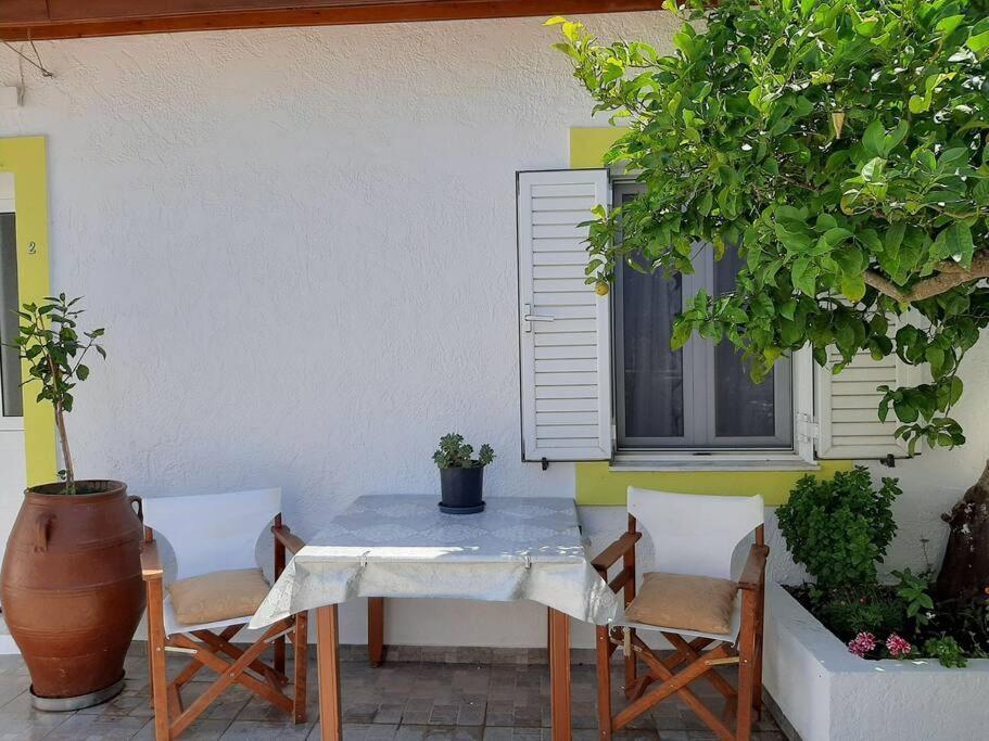 Apartmán Lemon Garden 2 Karidi Exteriér fotografie